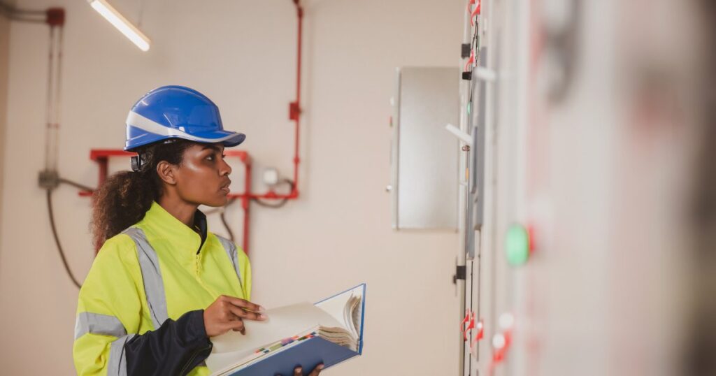 Electrician with EICR